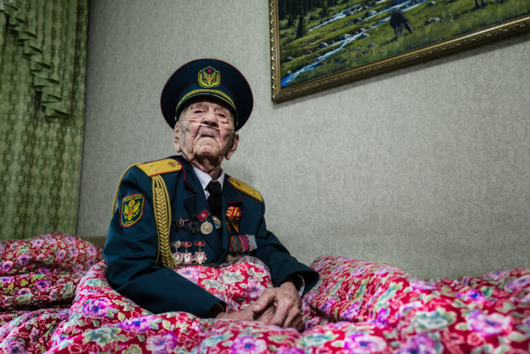 Bishkek, Kyrgyzstan, photographed by Marylise Vigneau. One Frame honourable mention, Shoot The Frame 2025.