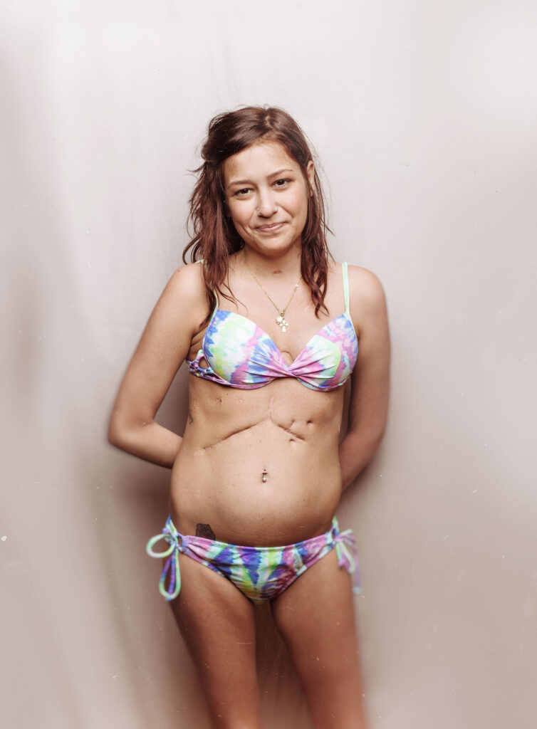 Frame 4 of 7 from SaltyGirls, a photo essay by Ian Pettigrew