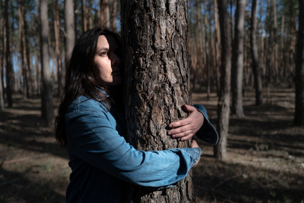 Frame 4 of 14 from Frontlines of Dignity, Shredded Skies and Other Love Stories, a photo essay by Marylise Vigneau