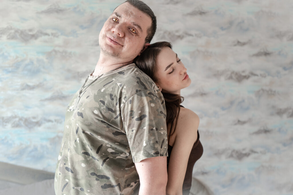 Frame 6 of 14 from Frontlines of Dignity, Shredded Skies and Other Love Stories, a photo essay by Marylise Vigneau