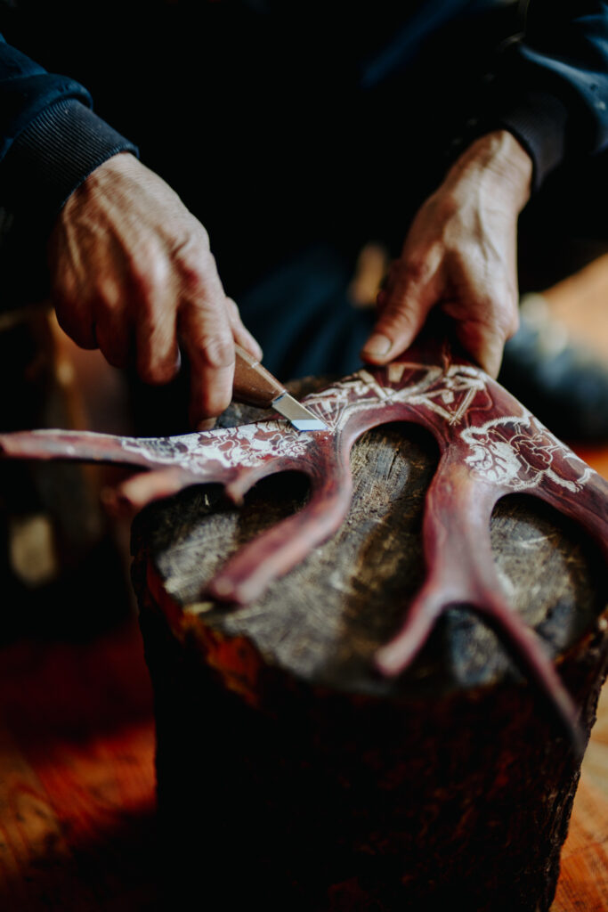 Frame 3 of 15 from The Tsaatan, a photo essay by Mikael And Amanda