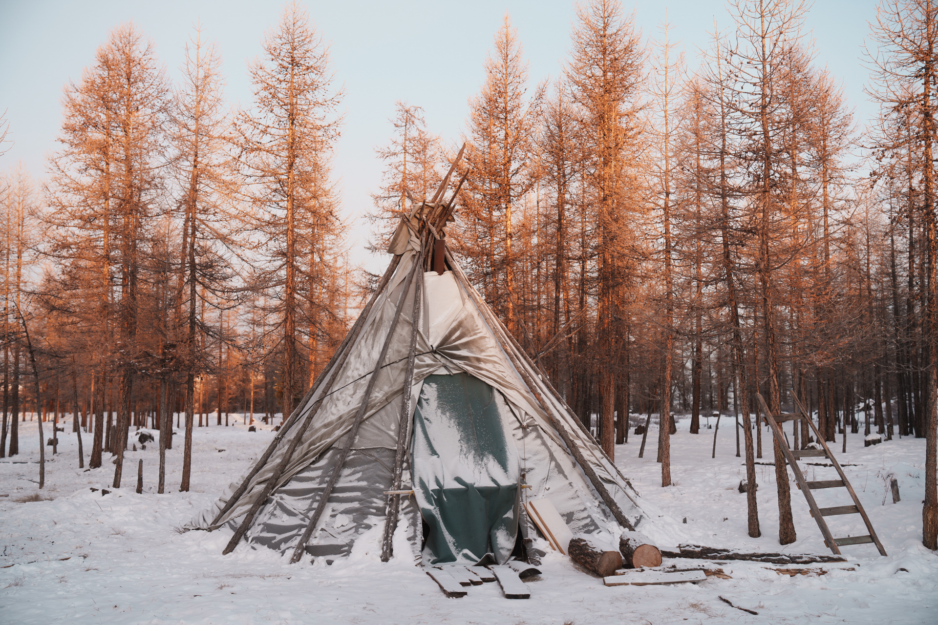 Frame 4 of 15 from The Tsaatan, a photo essay by Mikael And Amanda