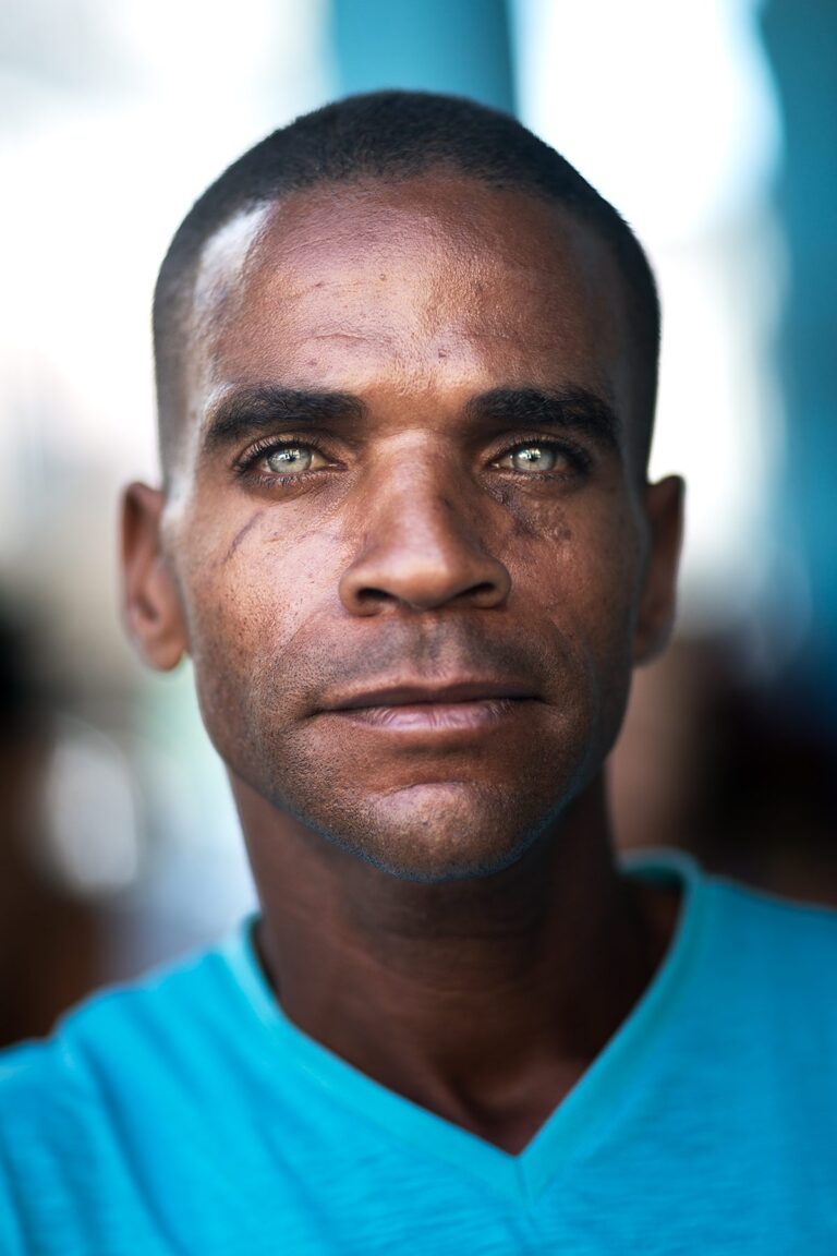 Habana eyes, La Habana, Cuba. Portrait photograph by Nicolás Biglié, finalist in the Shoot The Frame Portrait photography award, April 2020