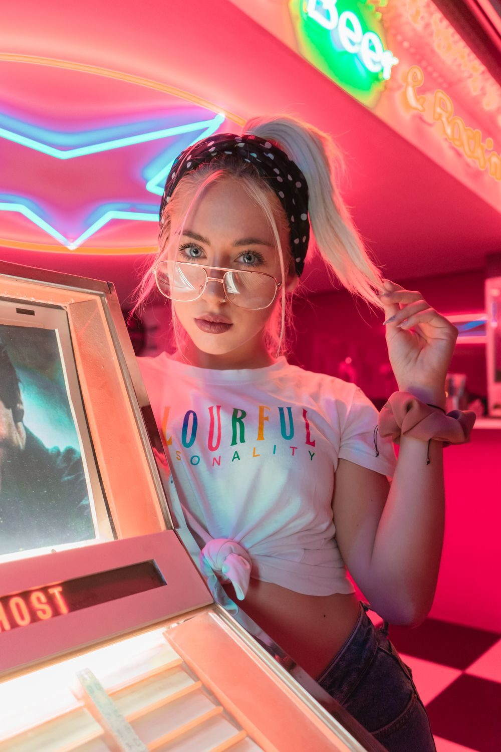 American Juke Girl. Portrait photograph by Haris Orfanidis, finalist in the Shoot The Frame Portrait photography award, July 2020