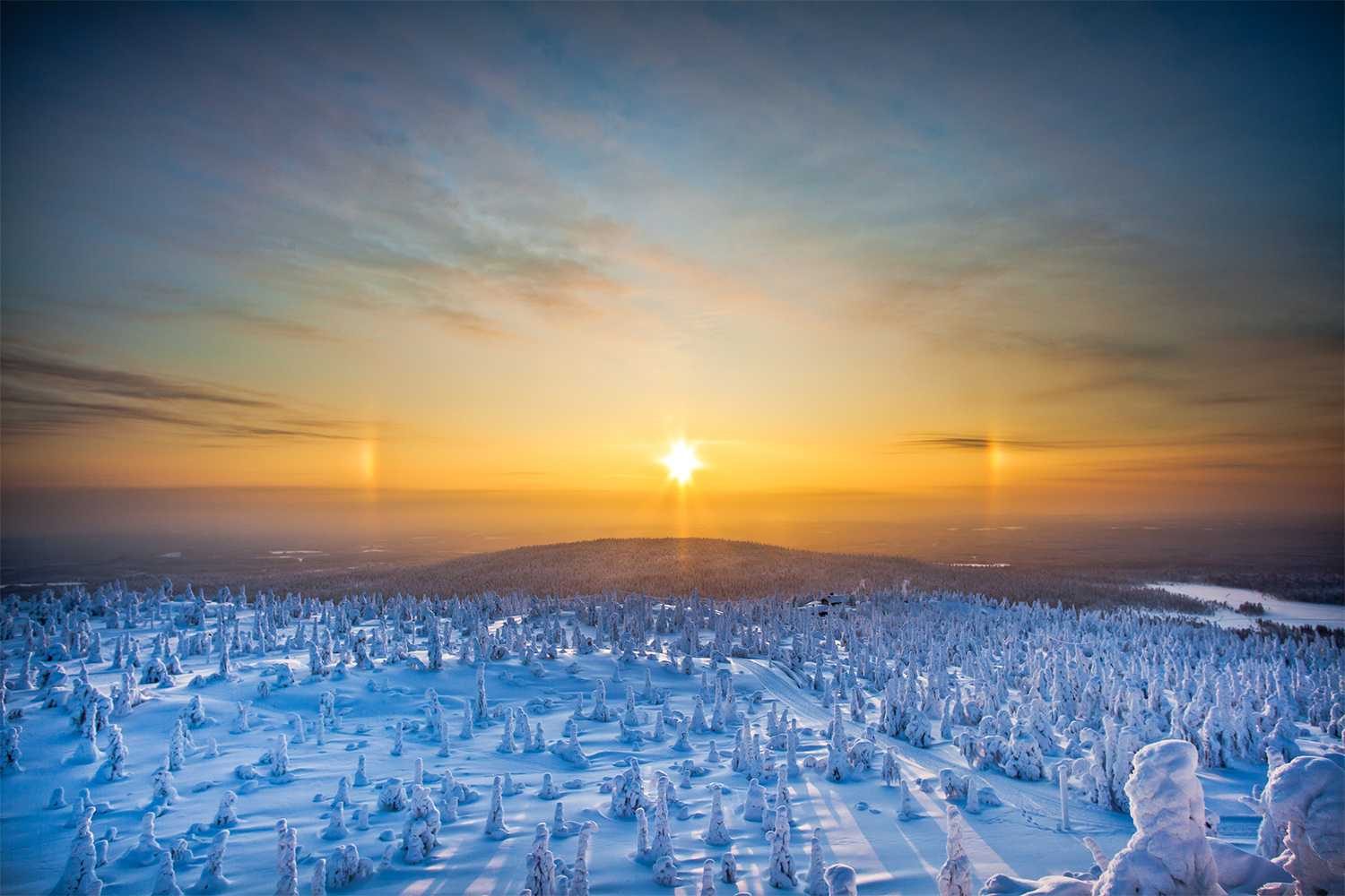 Sky, snow, lights. Landscape photograph by Tiina Törmänen, finalist in the Shoot The Frame Landscape photography award, October 2013