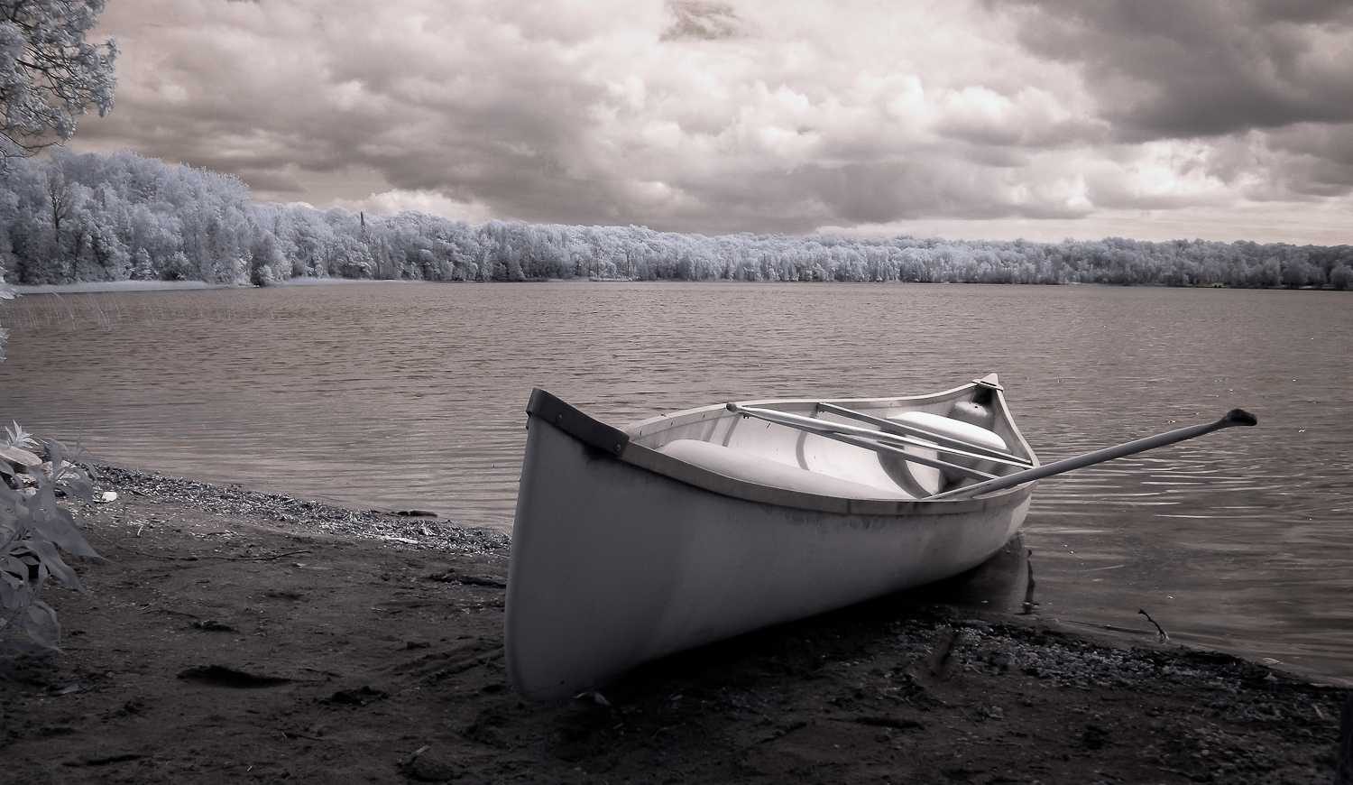 Clouds, white, water. Landscape photograph by Les Kalman, finalist in the Shoot The Frame Landscape photography award, December 2013