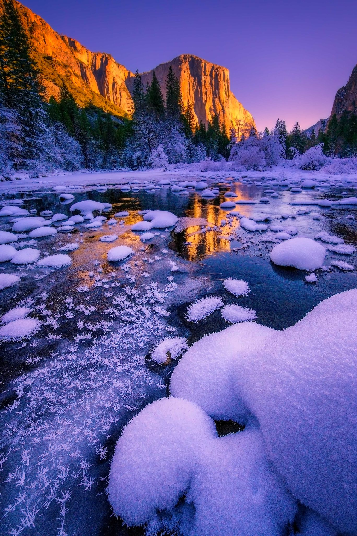 Landscape photograph by Shumon Saito, finalist in the Shoot The Frame Landscape photography award, January 2015