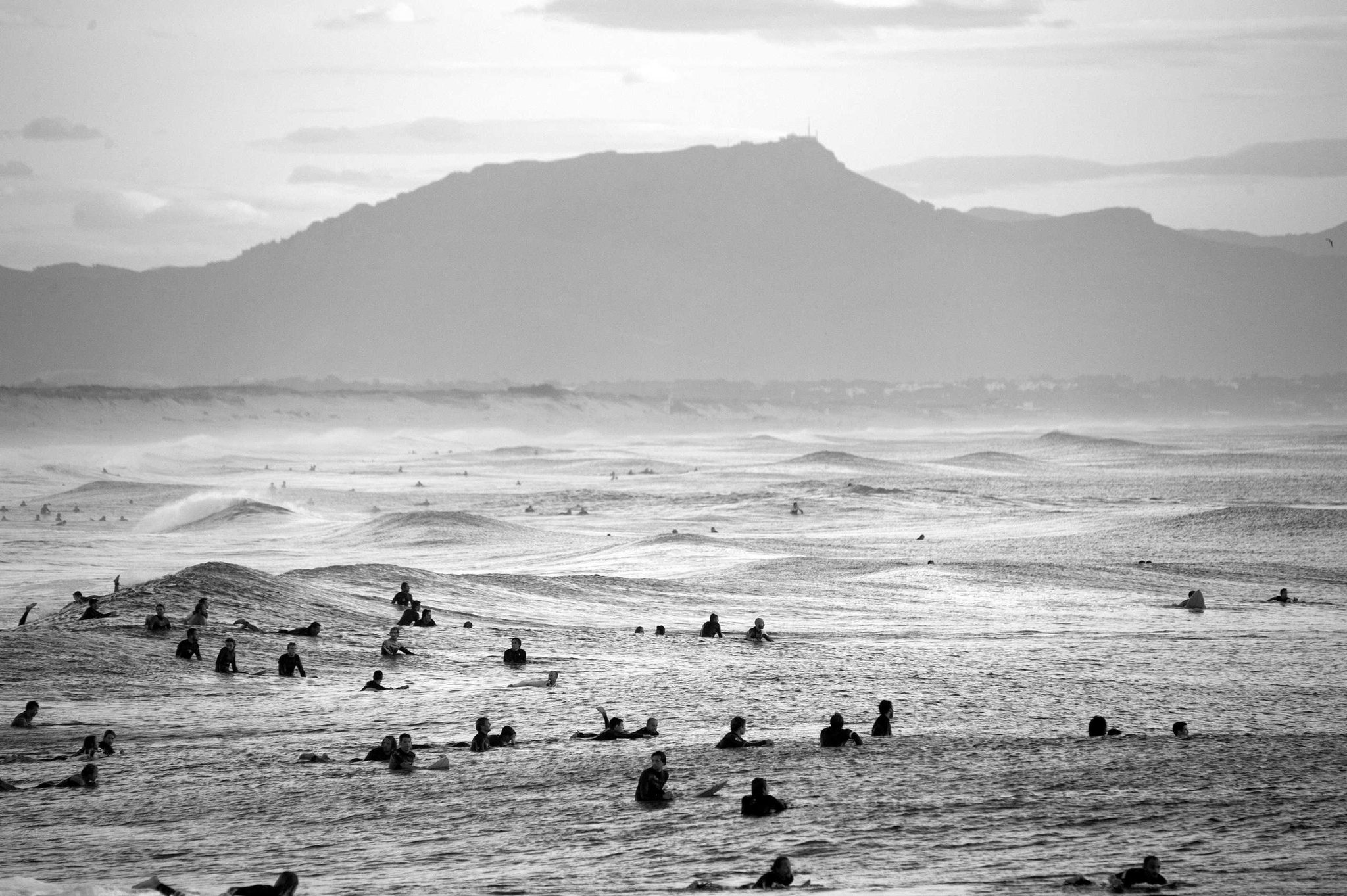 Hills, sea, swimming. Landscape photograph by Laurent Grislain, finalist in the Shoot The Frame Landscape photography award, August 2015