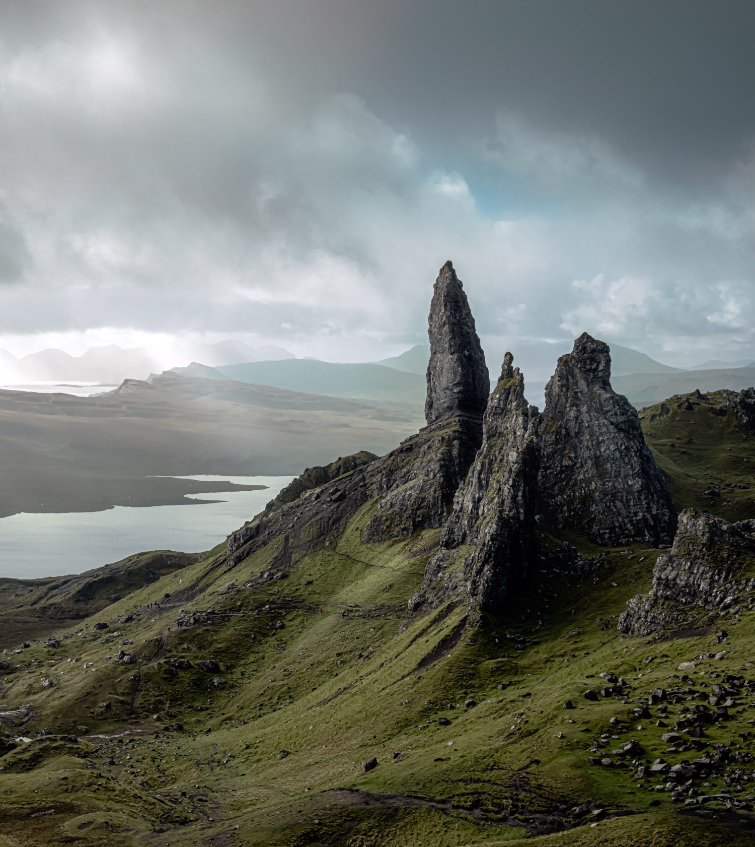 Old Man of Storr, Isle of Skye, UK. Landscape photograph by Tim Burgess, finalist in the Shoot The Frame Landscape photography award, November 2022